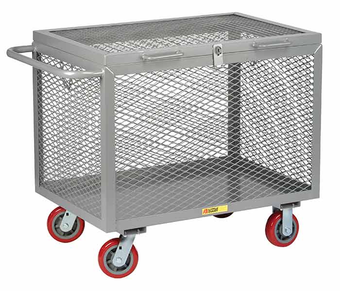 Box truck with closed lid